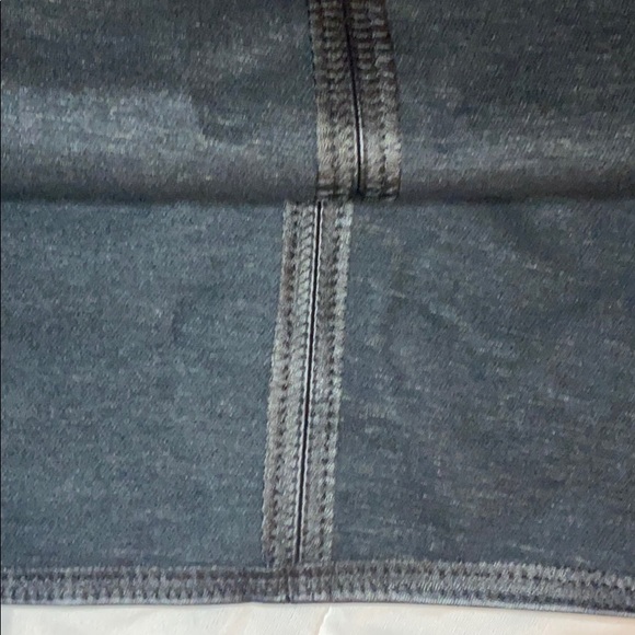 Faux Leather Mini Skirt - Picture 4 of 5